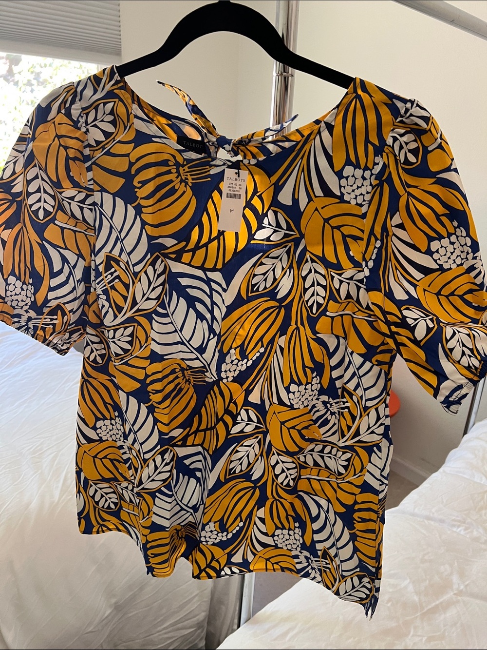 Talbots Tropical Leaf Print Blouse Medium Yellow Blue Puff Sleeve Top